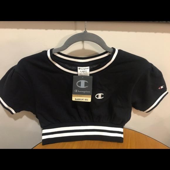 Champion Tops - Champion crop top